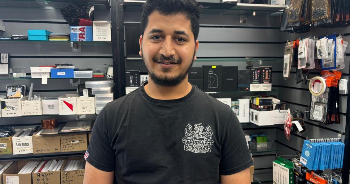 Colchester mobile-vape shop boss reflects on vape ban