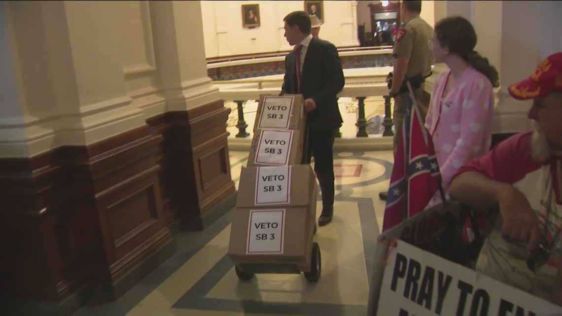 Texas THC ban bill awaits Gov. Abbott’s decision
