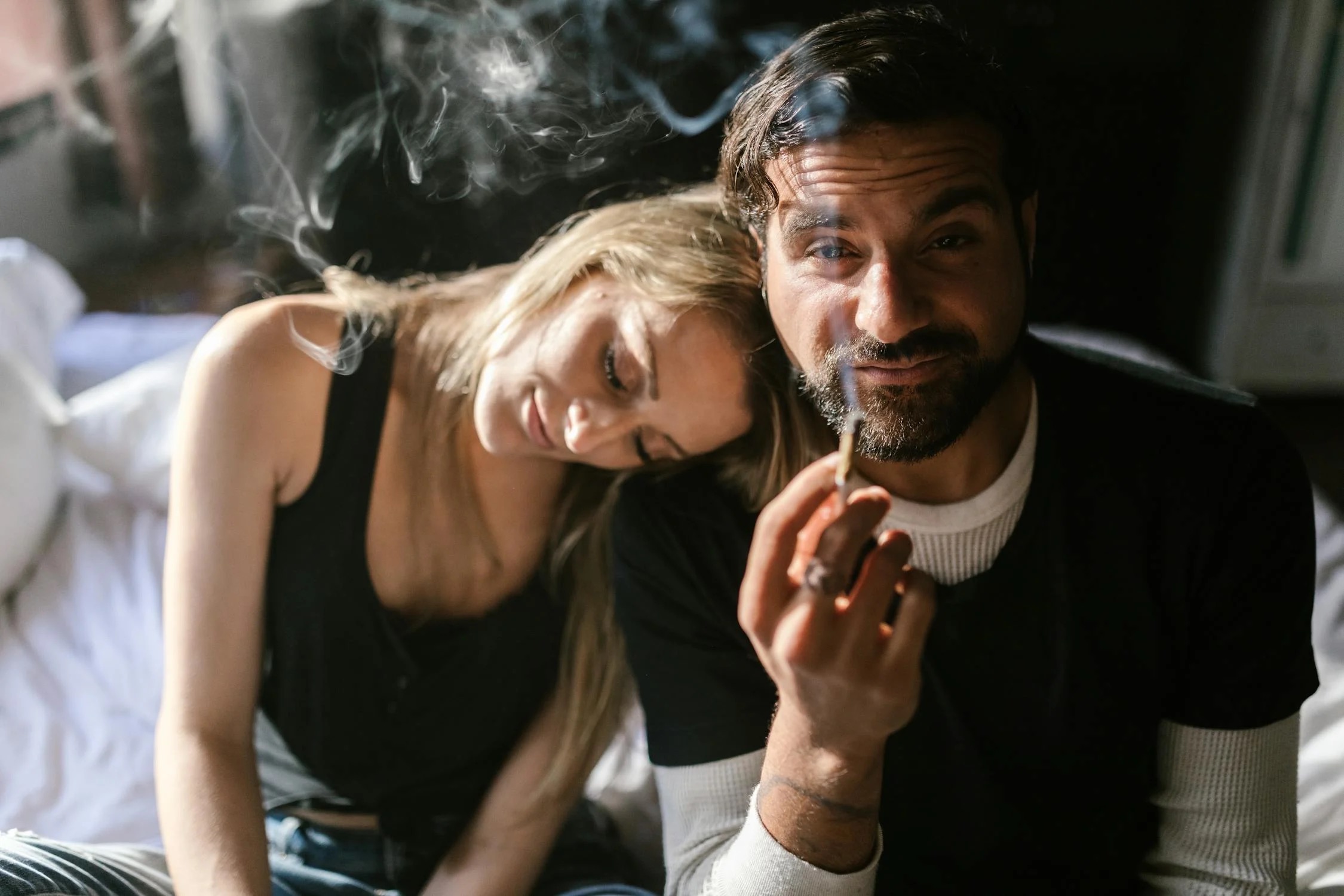 Legal Weed Delivery in New York: Hash, Diamond Powder & Infused Vapes to Your Door | stupidDOPE